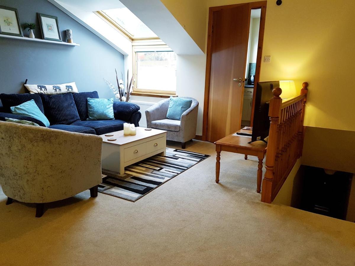 Stylish 2 Bedroom - 2 Miles Inverness City Centre 외부 사진