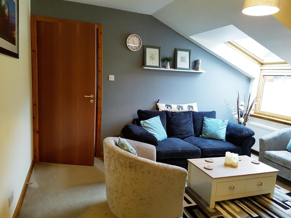 Stylish 2 Bedroom - 2 Miles Inverness City Centre 외부 사진