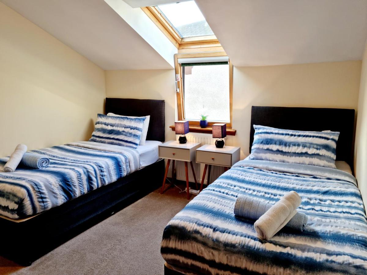 Stylish 2 Bedroom - 2 Miles Inverness City Centre 외부 사진